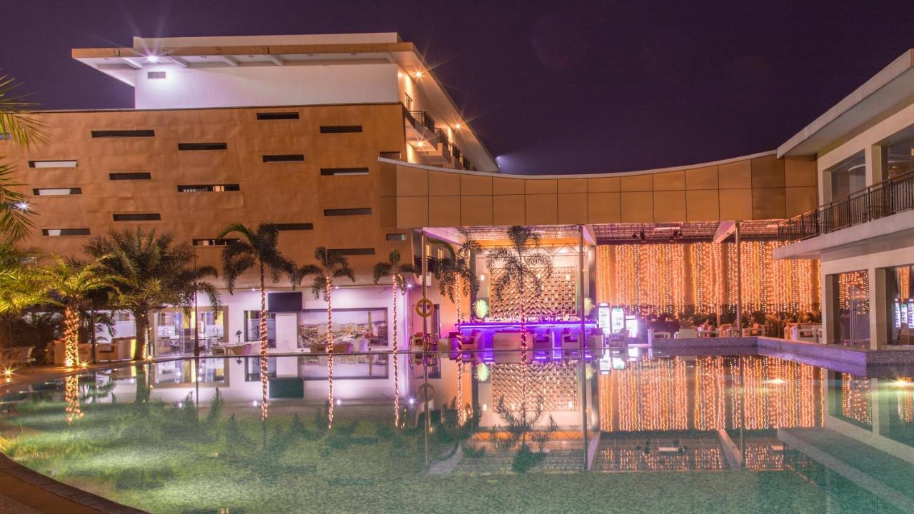 Hotel Mechi Crown Kakarvitta Zewnętrze zdjęcie