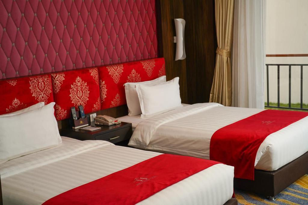 Hotel Mechi Crown Kakarvitta Zewnętrze zdjęcie