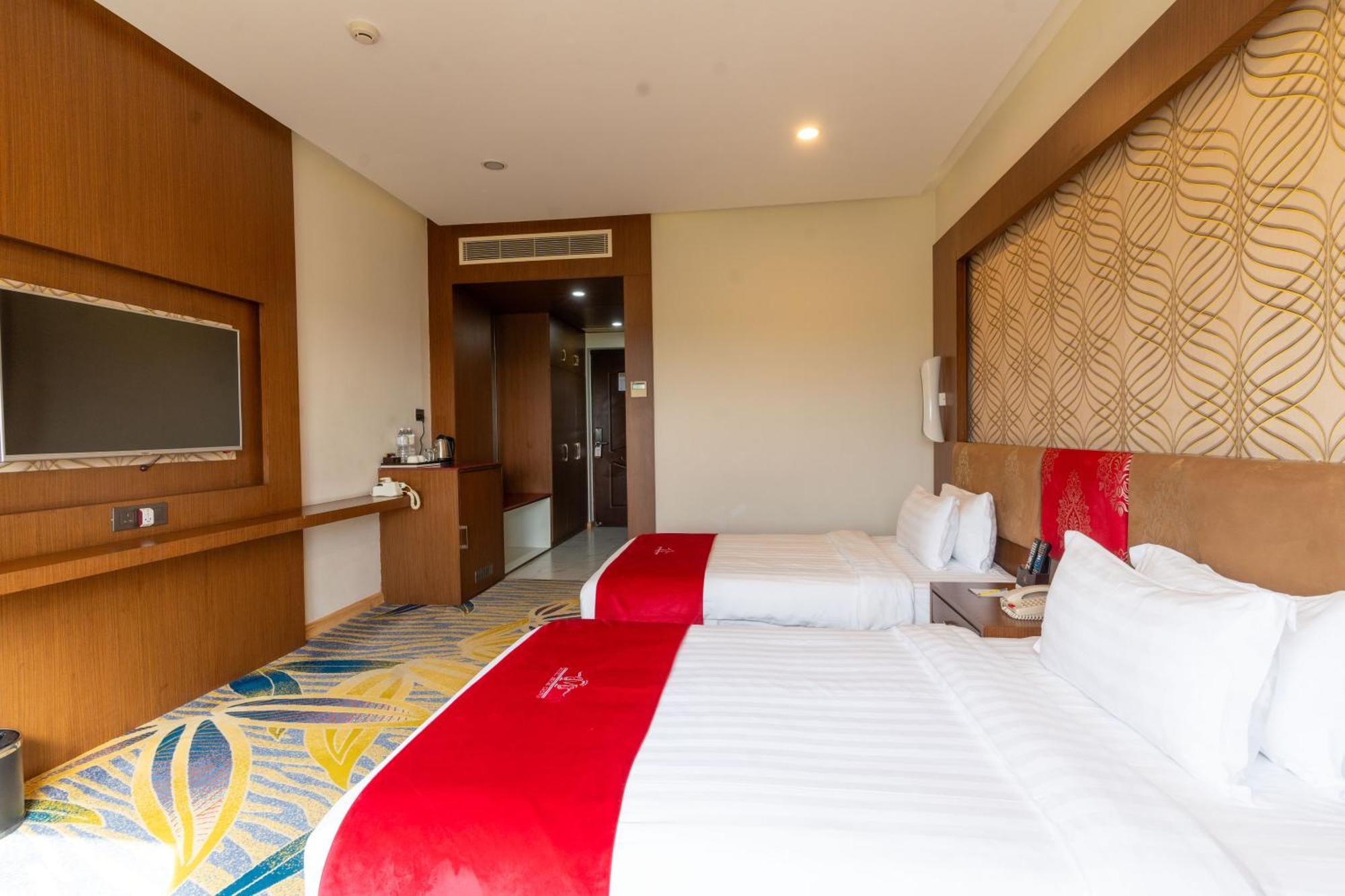 Hotel Mechi Crown Kakarvitta Zewnętrze zdjęcie