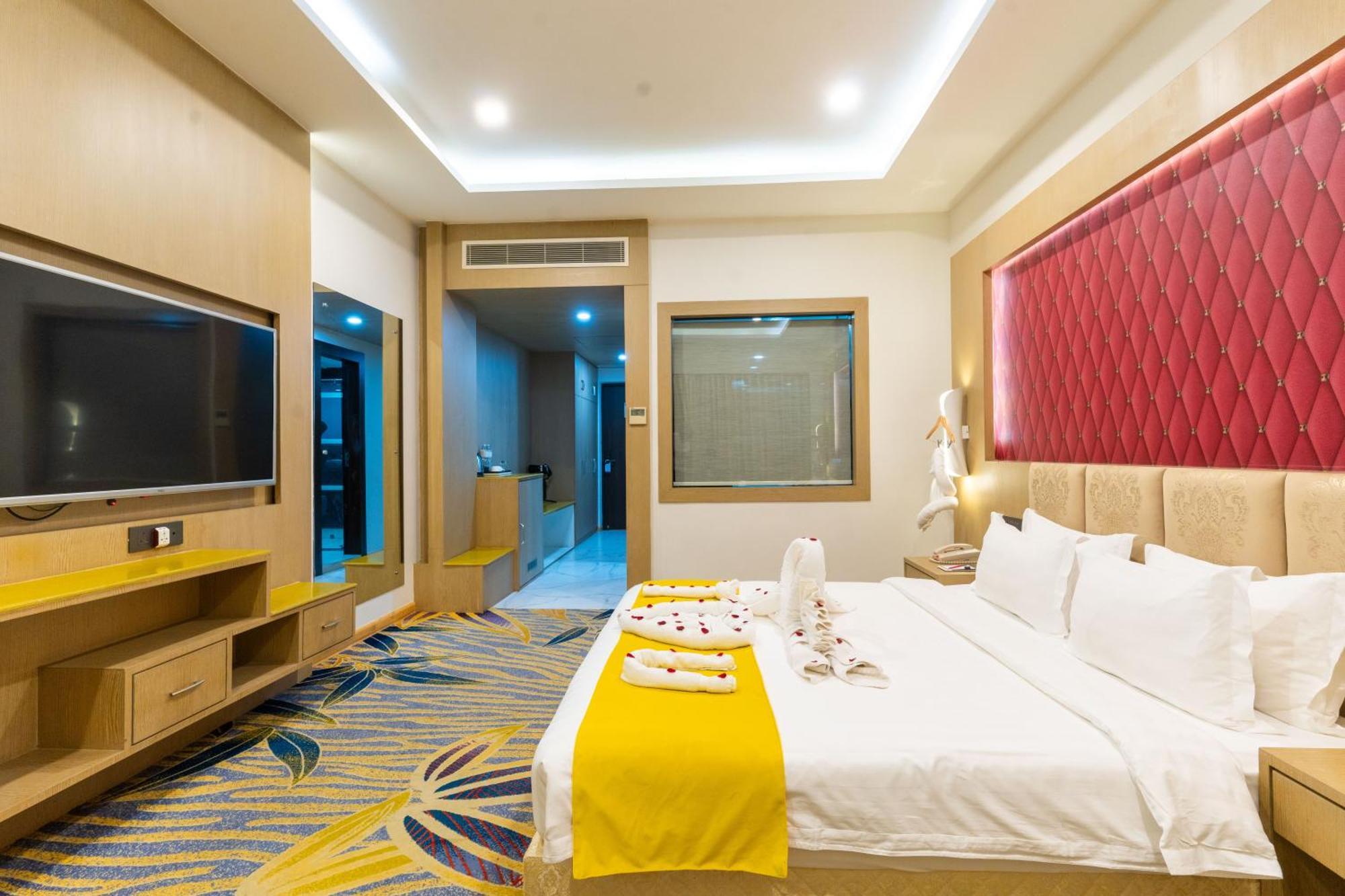 Hotel Mechi Crown Kakarvitta Zewnętrze zdjęcie