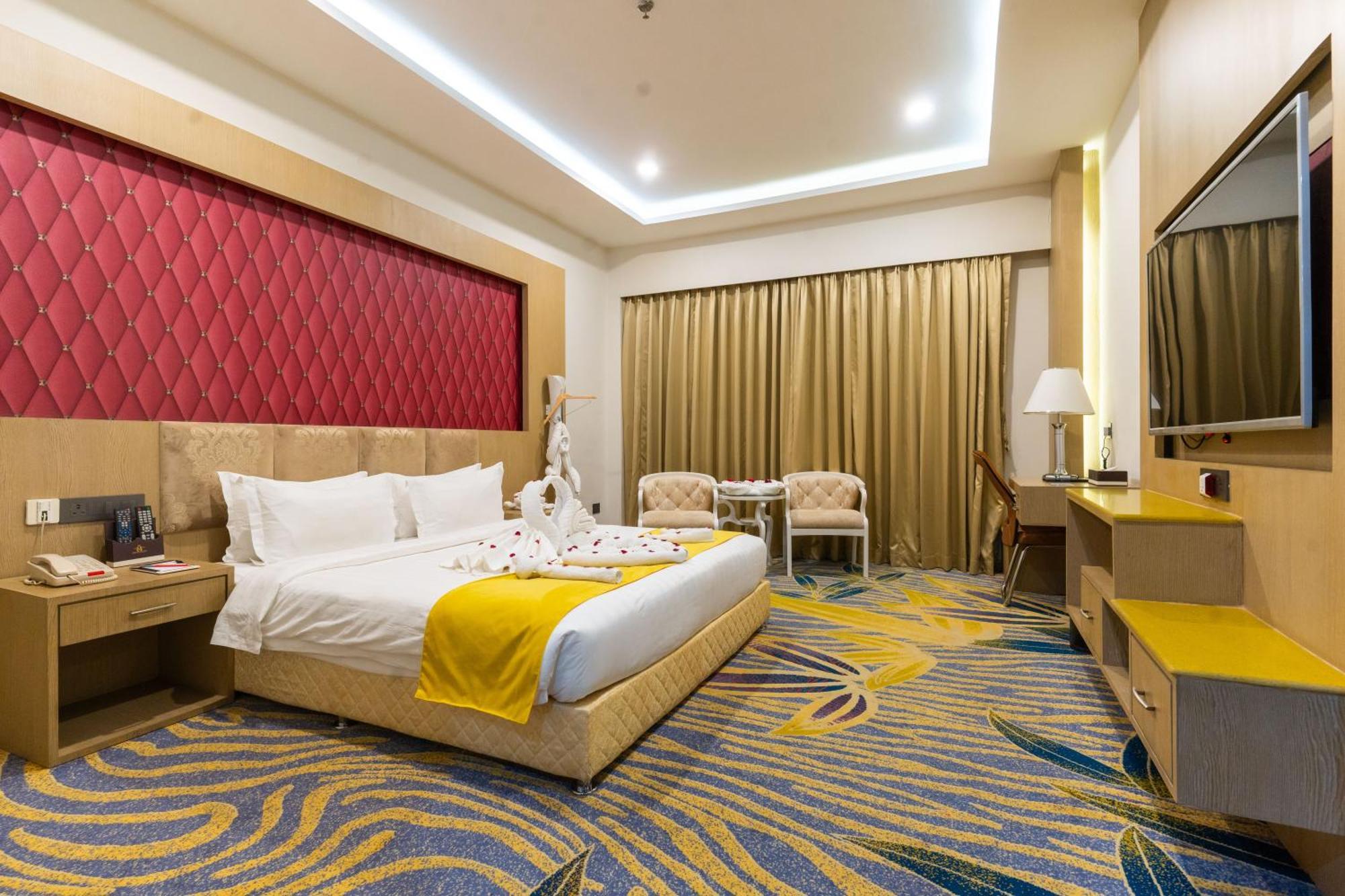 Hotel Mechi Crown Kakarvitta Zewnętrze zdjęcie